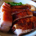 金陵 - 皮付焼豚・焼雞飯
