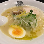 鶏スープらーめん かえもん - らーめん（白）