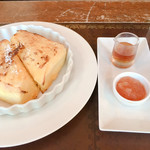 カフェ・ル・プティ・ニ・トロワ - 