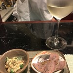 WINEとアテ　円庄 - 