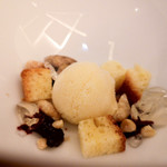 SALONE TOKYO - 白いティラミスのベース