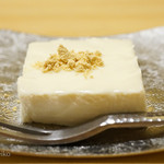 鮨　まつ本 - ほうじ茶のプリン