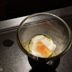 ポエシア - 湯葉とマスの卵のオリーブオイル風味
