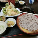 十割そば 一休 - 天もり1050円