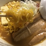 麺屋 雪風 すすきの店 - 麺リフト