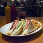 ザ・パントリー - 