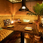 花畑牧場ラクレットチーズ×夜景×肉バル ラ・リゾート - 