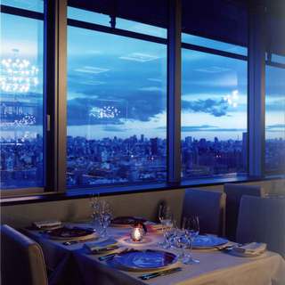 French cuisine Restaurants Tapi Rouge in the sky