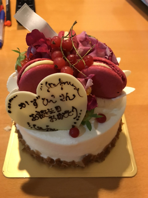 フォトジェニックなケーキ達です By からくさもよう パティシエ ヒロ ヤマモト Patissier Hiro Yamamoto 篠崎 ケーキ 食べログ