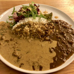 36.5℃ kitchen - キーマとフレンチの２色カレー