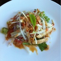 広東料理 センス - 季節の野菜を使ったサラダ風前菜