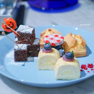 THE CAMPANELLA CAFE_1