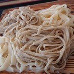 うどん屋せいじ - 蕎麦はかなり幅広いタイプです！