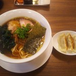 ラーメン屋モン吉 - 
