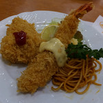 ミックスフライ（えび＆ヒレ）980円