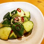 鉄板焼たままる - きゅうり一本和え