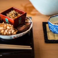 お料理 とみやま - 左側に写っているクリが美味しい。田酒と合う。
