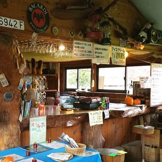 八剣山の山小屋_2