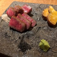 肉和食 月火水木金土日 - 黒毛和牛の炭焼き