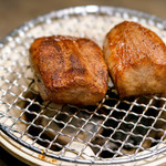 USHIGORO S. - 焼く