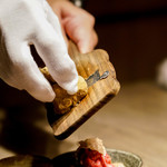 USHIGORO S. - 白トリュフ