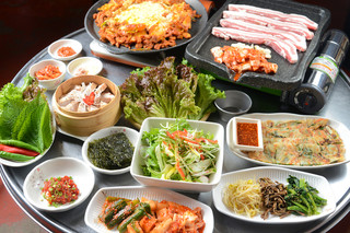 韓国料理焼肉 チング 唐人町店