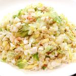 Lettuce fried rice with crab meat