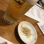 亀吉克ちゃん - ドリンク写真:生ビールとお通し