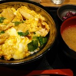 鶏千 - （2018年10月）親子丼  850円