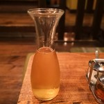 タイ東北料理 イサーン・キッチン - ジャスミン茶