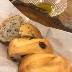 シクラメンテ - クランベリーの自家製パン