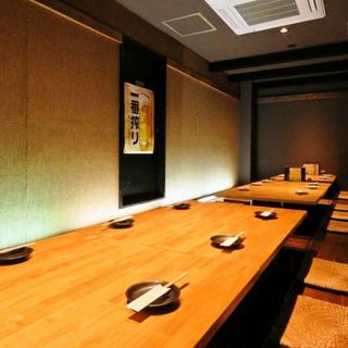 足元ゆったり寛いで頂ける掘り炬燵席＊グループでのお食事・各種ご宴会に最適です♪