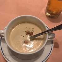 ステーキハウス キッチンリボン - 