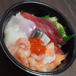 魚丼 - 海の幸丼（５７０円）２０１８年１０月