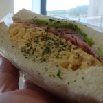 coffee & sandwich Moi Moi