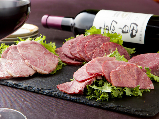 KAZU 山形県産牛と牛肉ハムのお店（カズ） - 山形（焼肉）の写真