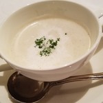 フランス風郷土料理 欅 - 「食の都ランチ」◇「焼き茄子のクリームスープ」