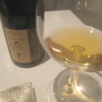 ル・ヴァンキャトル - ノ・ファ・サ・ブラン　ロワールのゲヴェルツとか初めて見たかな。