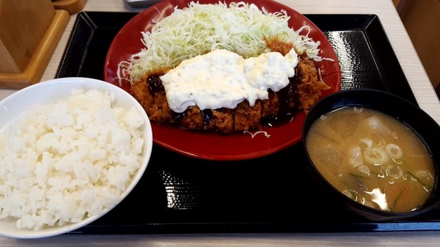 かつや 青森西バイパス店 新青森 かつ丼 かつ重 食べログ