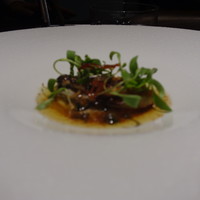 TACUBO - 牡蠣の香草バター焼き 下にジャガイモのピューレ