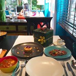 Issaya Siamese Club - 