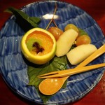 草喰 なかひがし - 最後はデザート♪
      目玉の親父が泣き崩れてました(泣)