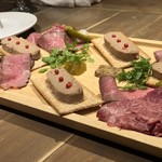 熟成和牛ステーキ グリルド エイジング・ビーフ - 