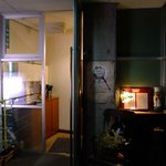 ラ・サンテ - これからの時間を予感させるエントランス