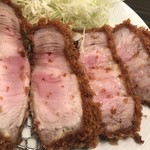 とんかつ檍 浅草橋店 - 断面