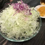 とんかつ檍 - ライス抜きにはキャベツ別盛りプラス