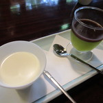 湯の岳庵 - 【わさびのブランマンジェ・緑茶のゼリー】