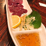 酒蔵 駒忠 - とりレバ刺し 290円