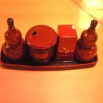 鳥茶屋 - 卓上の調味料です