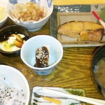 旬菜屋　西村 - 鰆の柚胡椒焼き定食（９００円）